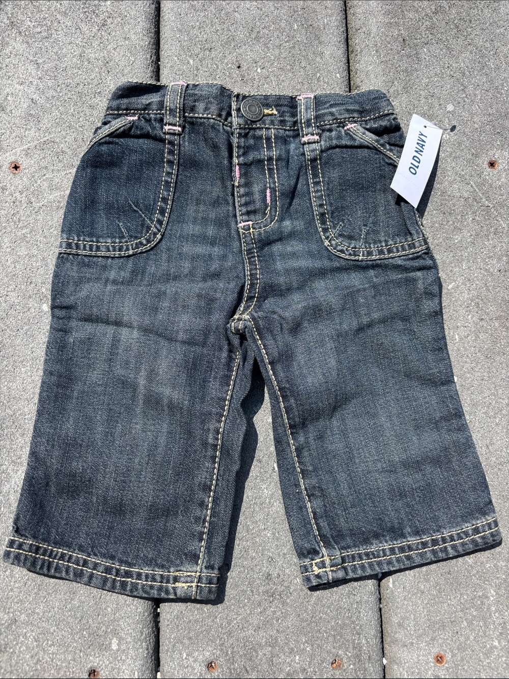 NWT Old Navy Baby Girl Dark Wash Jeans, Elastic Waist, Pockets, Size 3-6 months